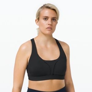Lululemon Stash It All Sports Bra, Size 8 - NWT
